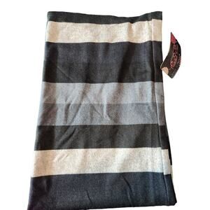 Ticketed pink infinity black and gray block scarf